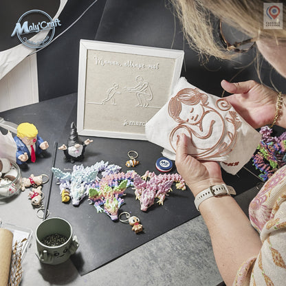 "Grandpa at the Beach" frame – 3D relief picture – Customizable & Made in France