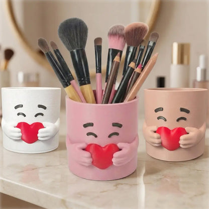 3D Heart-Shaped Pot - Brush & Pen Storage - Customizable (40 Colors)