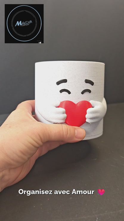 3D Heart-Shaped Pot - Brush & Pen Storage - Customizable (40 Colors)