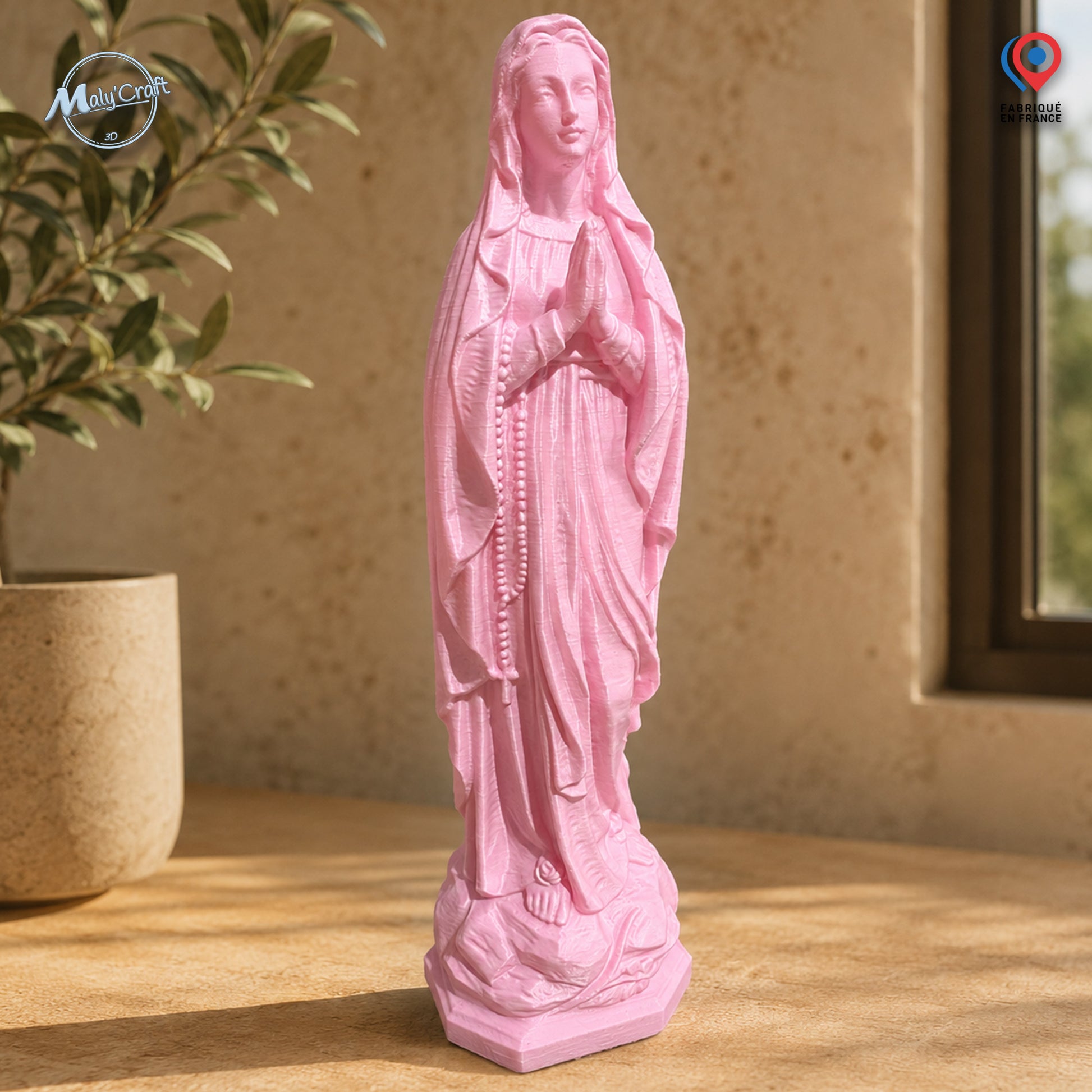 Statuette Vierge Marie rose, décoration religieuse pop art, impression 3D artisanale France